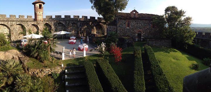 Castello Di Pavone Hotel Pavone Canavese Exterior foto