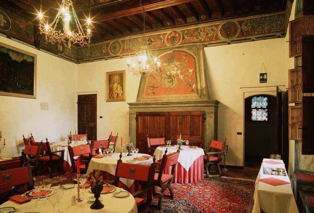 Castello Di Pavone Hotel Pavone Canavese Exterior foto