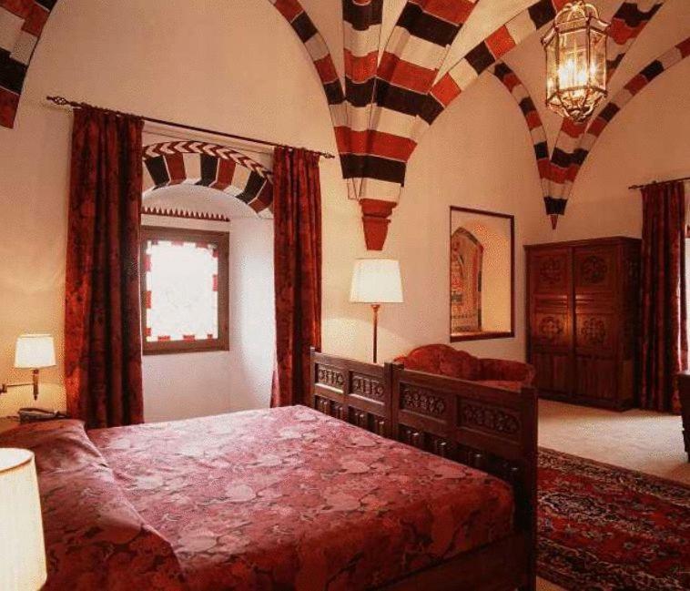 Castello Di Pavone Hotel Pavone Canavese Quarto foto